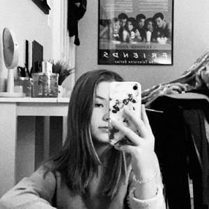 Meet your Posher, Mackenzie